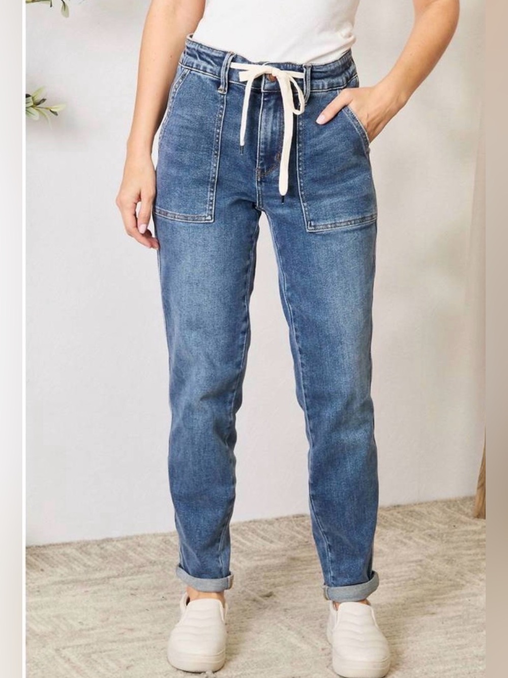 Judy Blue Medium Wash Straight Leg Jeans with Drawstring